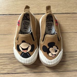 Disney Baby x Zara Slip on Sneakers